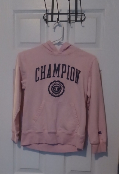🌺Champion Pink Hoodie - Picture 12 of 12